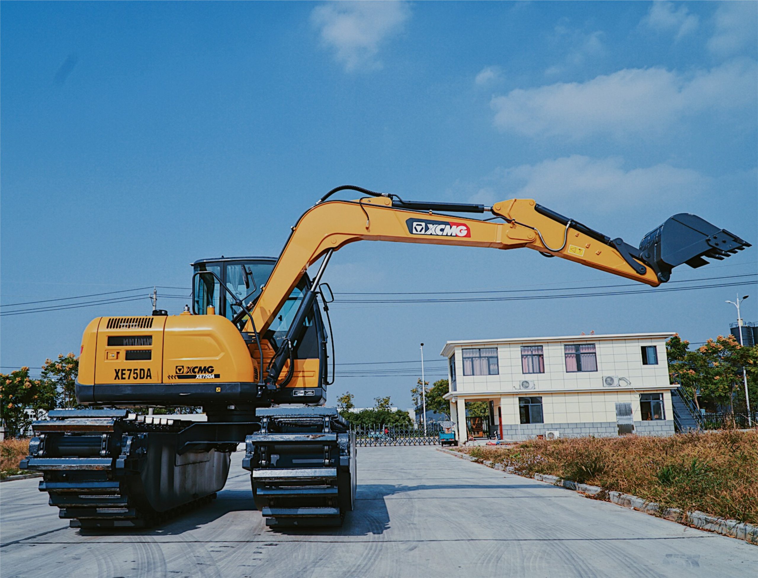 MINI amphibious excavator MINI amphibious excavator