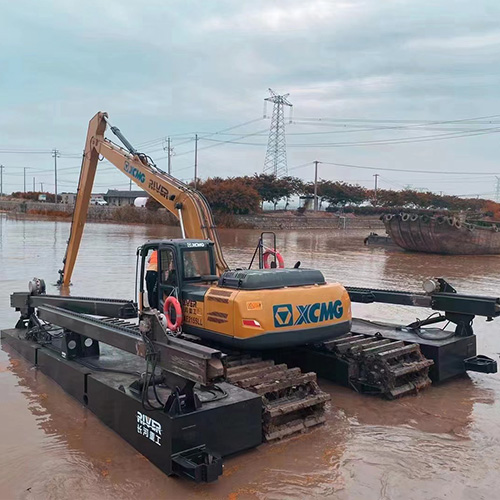 23-26 Ton Amphibious Excavators