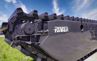 amphibious undercarriage for excavator