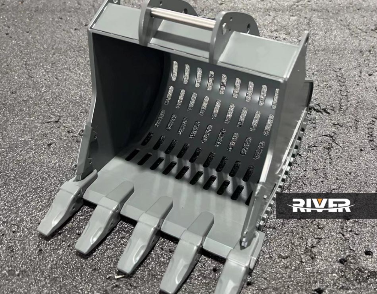 Dredging bucket