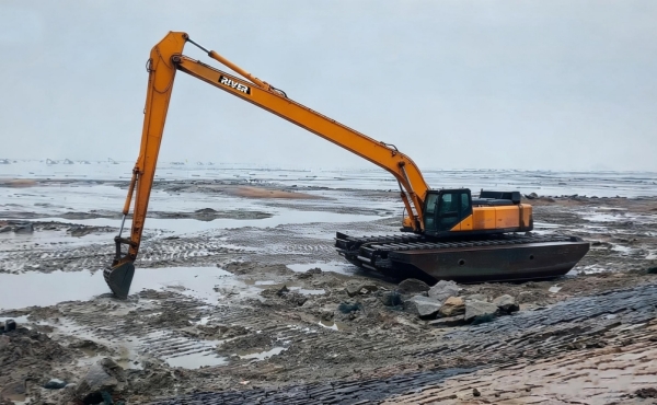 Customized Amphibious Excavator Undercarriage Solutions - Making Complex Conditions Simple with