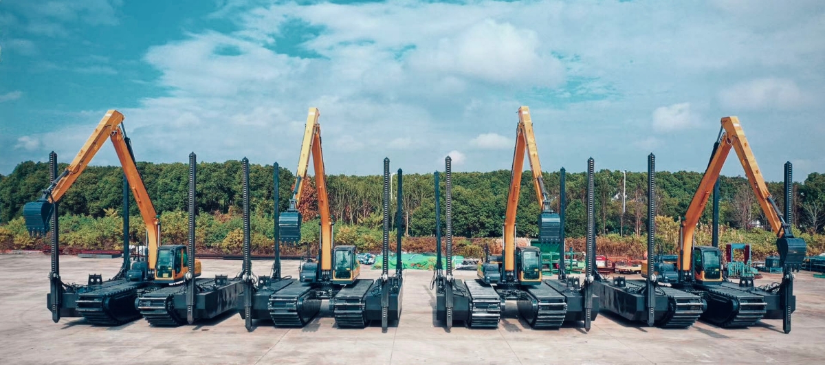 SANY Amphibious Excavator Is Equipped with Four Positioning Stakes