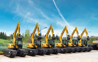 The 6 Key Metrics Behind Used Amphibious Excavator Pricing
